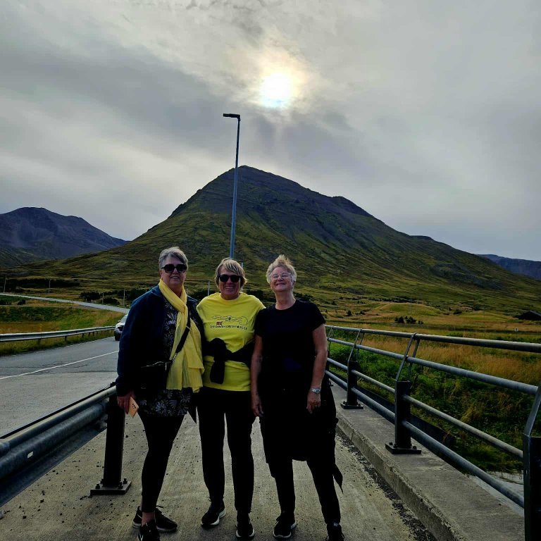 18a68de8-0baf-4d30-8d95-5f7caf89e45a