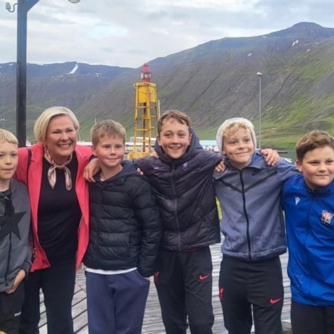 cbd880bb-e50c-474a-8bca-aa1a9e36c86a